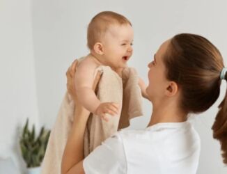 ишу работа няня: Требуется няня для мальчика 5ти мес. 3 раза в неделю (пн., ср.,пят.) с