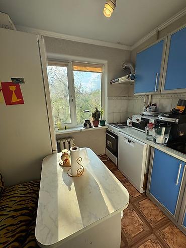 не агенство: 3 комнаты, 60 м², Ата-Тюрк парк 3 этаж — 4