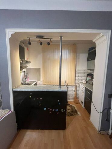 Uzunmüddətli kirayə mənzillər: Binəqədi rayonu,8mkr,9 mərtəbənin,3-cü mərtəbəsində,1-in 2 — 10