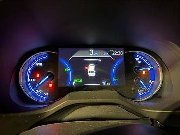 step: Toyota RAV4: 2020 г., 2.5 л, Гибрид — 9