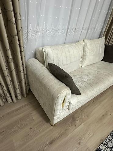 Divanlar: Divan, İşlənmiş, Açılmayan, Bazalı, Parça, Çatdırılma yoxdur — 2