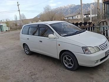 wuling mini ev: Toyota Gaia: 2003 г., 2 л, Автомат, Бензин, Минивэн — 2