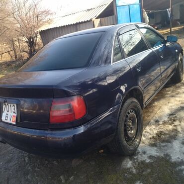 Audi: Audi A4: 1997 г., 1.8 л, Механика, Бензин, Седан