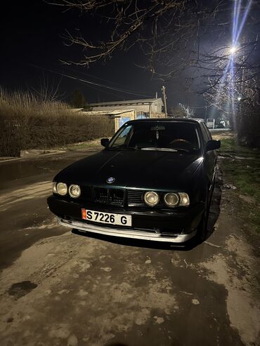 срочно продаю бмв е34: BMW 525: 1993 г., 2.8 л, Механика, Бензин, Седан