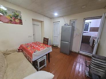 Аренда квартир: Kirayə: 2 otaqlı mənzil (mətbəxli) Plan: - Geniş, uzunsov qonaq/yataq — 6
