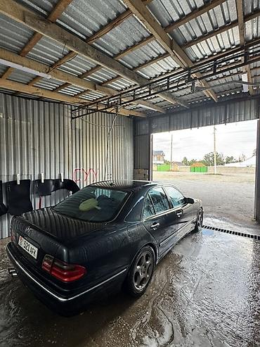 Mercedes-Benz E-Class: 2000 г., 3.2 л, Автомат, Газ, Седан