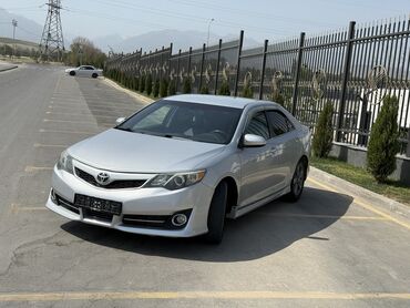 купить автомобиль маз в бишкеке: Toyota Camry: 2014 г., 2.5 л, Автоматические, Бензин, Седан