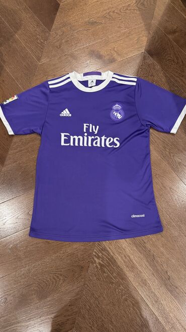 Köynəklər: Futbolka, Adidas, S (EU 36), rəng - Bənövşəyi