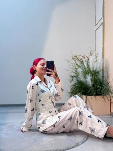 Ev geyimləri, pijamalar: Yeni pijama kolleksiyası artıq buradadır! 🌙 ✔️ Ölçülər: M - 4XL -da lalafo.az — 4 Ev geyimləri, pijamalar: Yeni pijama kolleksiyası artıq buradadır! 🌙 ✔️ Ölçülər: M - 4XL — 4