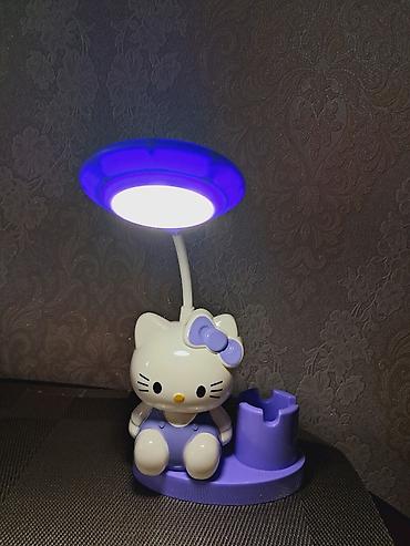 stol üstü: Hello Kitty dizaynlı LED masa lampası - Uşaqlar və yeniyetmələr üçün — 1