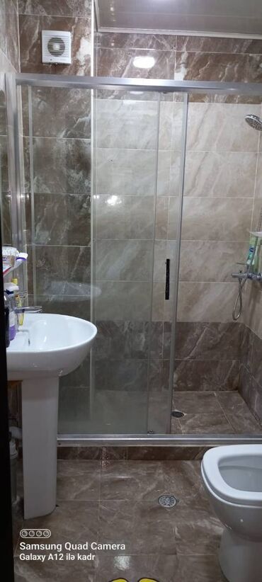 Uzunmüddətli kirayə mənzillər: Mənzil kirayə verilir. 1 otagdan 2 otağa duzəlib, tam təmirli — 8