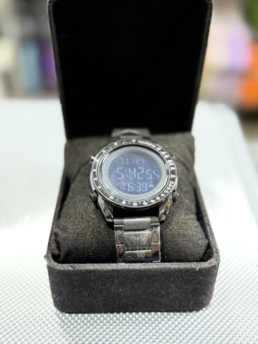 Qol saatları: Yeni, Qol saatı — 6