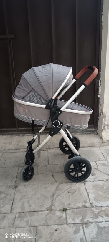 uşaq donlari: Çıxarıla bilən beşikli araba, Kidilo, Yeni, Cins: Oğlan, Yaş: 1-6 ay