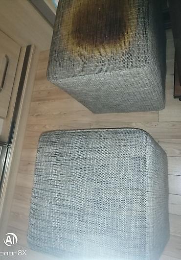 Pufiklər: - Məhsul: Yumşaq puf/ottoman seti (2 ədəd) - Rəng və material: Boz — 1