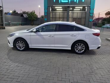 Трансфер, пассажирские перевозки: По региону, Аэропорт, По городу Такси, легковое авто | 4 мест at lalafo.kg — 10 Трансфер, пассажирские перевозки: По региону, Аэропорт, По городу Такси, легковое авто | 4 мест — 10