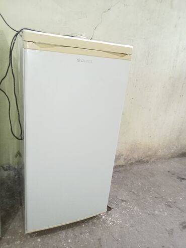 dnepr soyuducu: Sviyaqa soyuducu yaxşı soyudur işləyir əla vəziyyətdədir, çürüyü