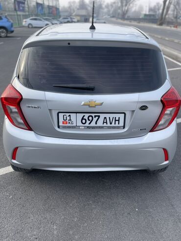 Chevrolet: Chevrolet Spark: 2016 г., 1 л, Автомат, Бензин, Хэтчбэк — 7