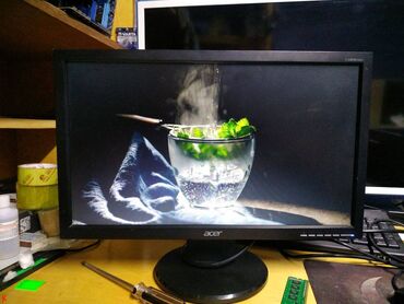 Мониторы: Монитор, Acer, Б/у, 18" - 19"