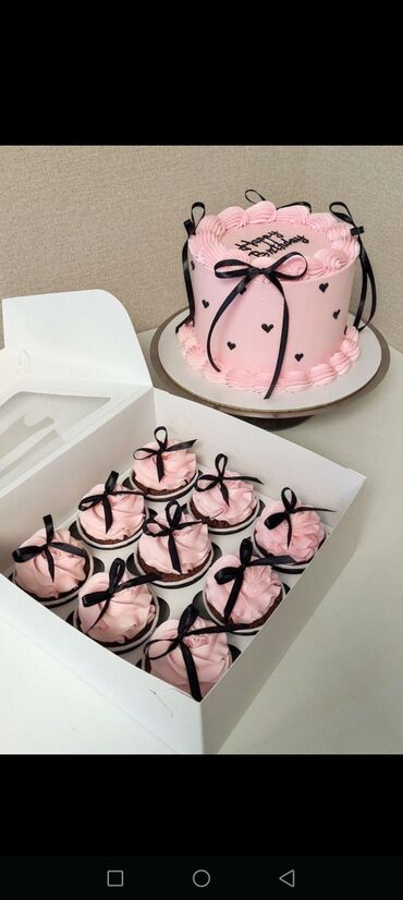 Tortlar: Salam hər cür şirniyyatlar toy nişan üçün tortlar(ekler yaş keks və.s) — 9