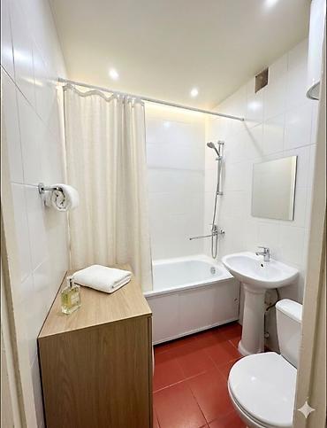 Продажа квартир: 1 комната, 35 м², Учкун мкр 105 серия, 2 этаж, Евроремонт — 2