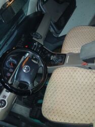 Volkswagen: Volkswagen Passat: 2005 г., 1.9 л, Механика, Дизель, Седан — 9