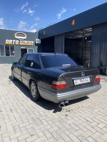 бишкек мерс: Mercedes-Benz W124: 1994 г., 2.2 л, Автомат, Бензин, Седан
