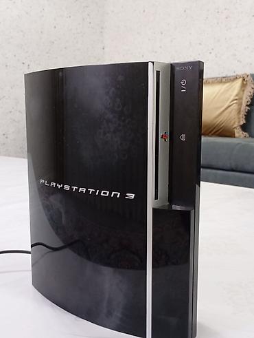Sony PlayStation: PlayStation 3 Fat — прошитая HEN, 34 игры, 2 джойстика Продаю отличную — 2