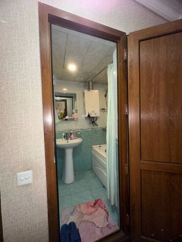 Köhnə tikili: Bakı, 3 otaqlı, Köhnə tikili, m. Həzi Aslanov, 80 kv. m -da lalafo.az — 13 Köhnə tikili: Bakı, 3 otaqlı, Köhnə tikili, m. Həzi Aslanov, 80 kv. m — 13