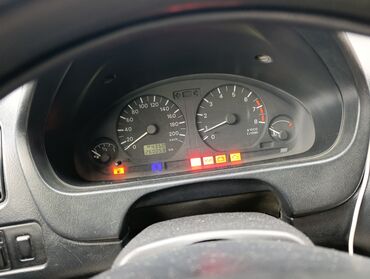 Mitsubishi: Mitsubishi Mirage: 2003 г., 1.8 л, Механика, Бензин, Хэтчбэк — 11