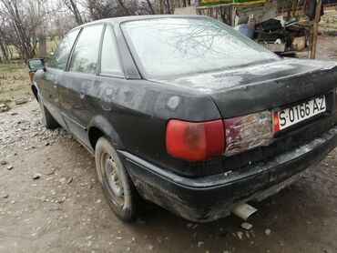 Audi: Audi 80: 1992 г., 2.3 л, Механика, Бензин, Седан