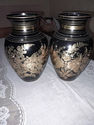 вазы для цветов: Индийские вазы с позолоченной росписью