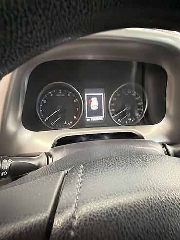 subaru outbreak: Toyota RAV4: 2016 г., 2 л, Вариатор, Бензин, Кроссовер — 3