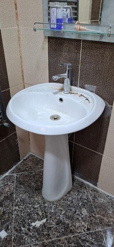 Hamam üçün aksessuarlar: Tulpan. Unvan Xirdalan