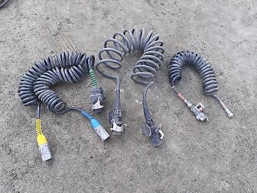 car parking 06 modu: Yük maşınları üçün pnevmatik qoşqu şlanqları və elektrik kabelləri — 1
