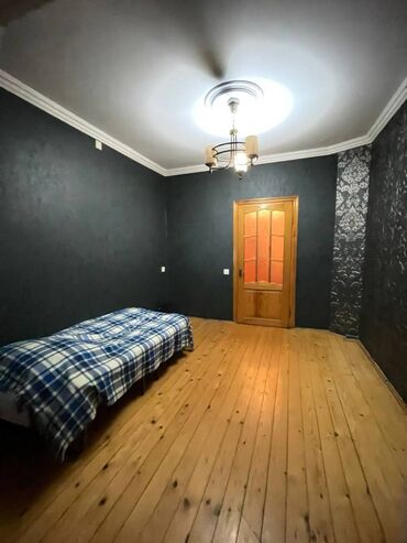 Köhnə tikili: Bakı, 3 otaqlı, Köhnə tikili, m. Həzi Aslanov, 75 kv. m — 5