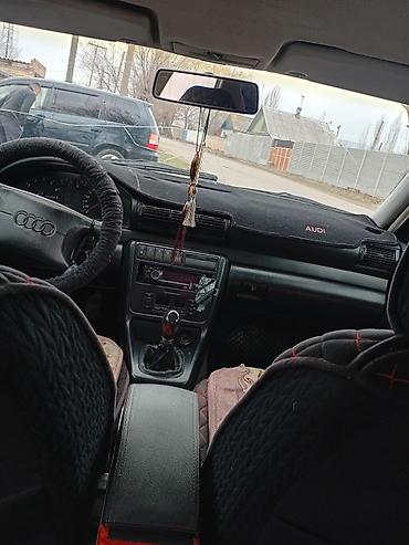 замик: Audi A4: 1995 г., 1.8 л, Механика, Бензин, Седан — 1