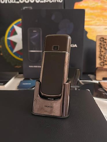 Nokia: Nokia 8000 4G, 2 GB, rəng - Qəhvəyi, Düyməli — 6