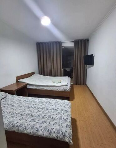 квартира аренда долгосрочный: 1 бөлмө, Кыймылсыз мүлк агенттиги, Чогуу жашоосу жок, Эмерексиз