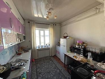 Продажа коттеджей и домов: Продаётся капитальный дом с большим крытым двором-навесом и гаражными — 12