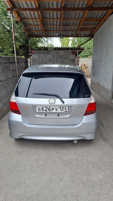 мерседес бенс а классик 160: Honda Fit: 2003 г., 1.5 л, Автомат, Бензин, Хэтчбэк