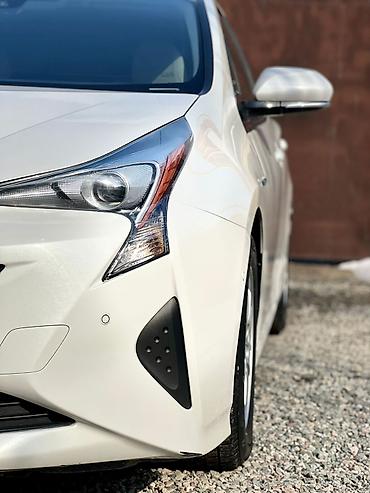 Toyota: Toyota Prius: 2018 г., Автомат, Гибрид, Хэтчбэк at lalafo.kg — 15 Toyota: Toyota Prius: 2018 г., Автомат, Гибрид, Хэтчбэк — 15