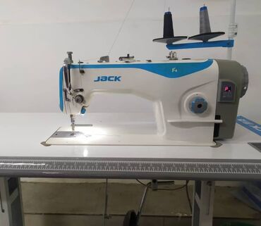 швейные машинки жаки: Швейная машина Jack, Полуавтомат