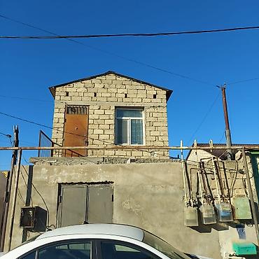 Həyət evi alıram: 2 mərtəbəli həyət evi - Daş divarlı tikili, metal dam örtüyü - - — 5