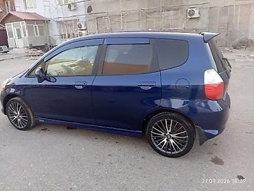 киа рио хэтчбек: Honda Fit: 2002 г., 1.3 л, Автомат, Бензин, Хэтчбэк — 7