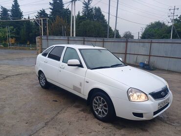 gəlin maşını: VAZ (LADA) Priora: 1.6 l | 2013 il | 138000 km Hetçbek