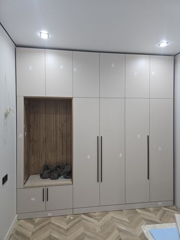 Шкафы для одежды: Шкаф для одежды, Новый, Прямой — 4