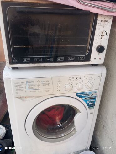 барабаны для стиральных машин: Стиральная машина Indesit, Б/у, Автомат, До 6 кг, Компактная