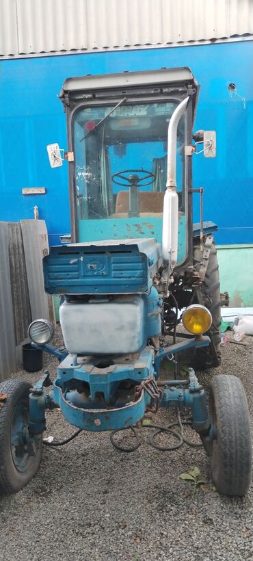 traktor m: Traktor