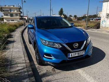 Nissan Qashqai: 1.2 l. | 2018 έ. SUV/4x4