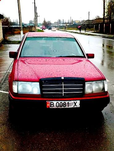 lada 2101: Легковой автомобиль седан, классический кузов. Ярко‑красный цвет — 1